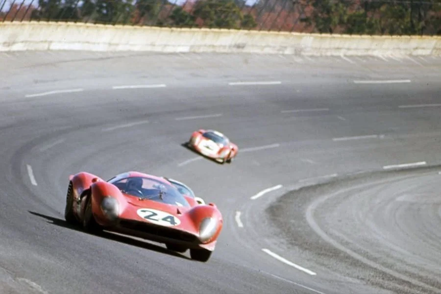 Ferrari 330 P4 & 330 P3/4 - 1967 World Sportscar Championship
